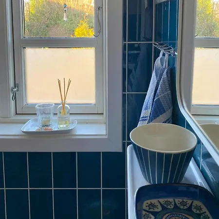 Nordic-Style Summer House With Private Lake Ferienhaus *