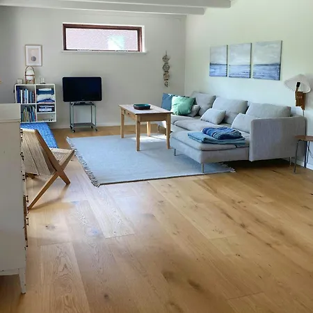 Nordic-Style Summer House With Private Lake * Frorup