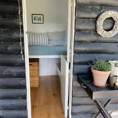 Tatil Evi Nordic-style Summer House With Private Frorup
