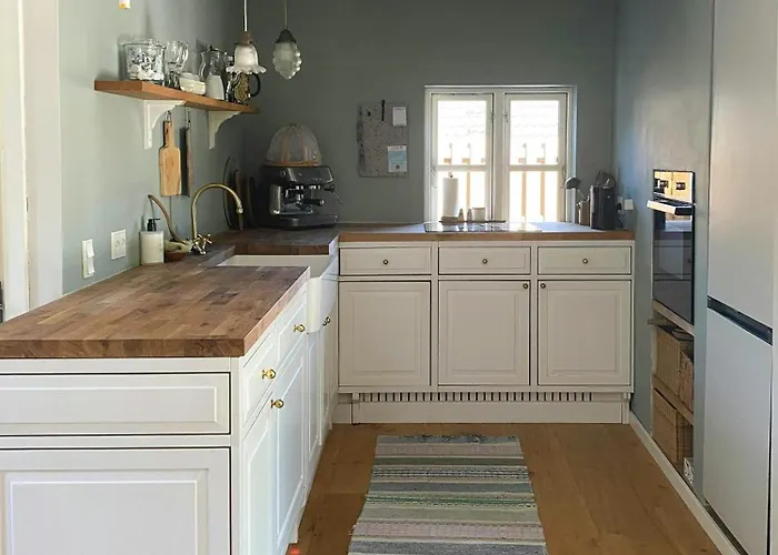 Nordic-style Summer House With Private Semesterbostad *