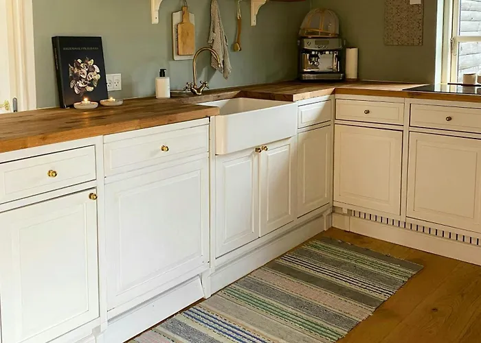 Semesterbostad Nordic-style Summer House With Private