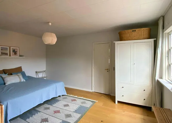 Nordic-style Summer House With Private Semesterbostad *